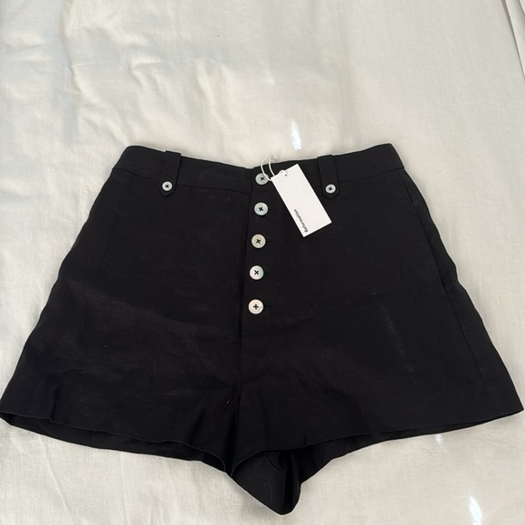 Reformation Grayson shorts - Picture 2 of 5